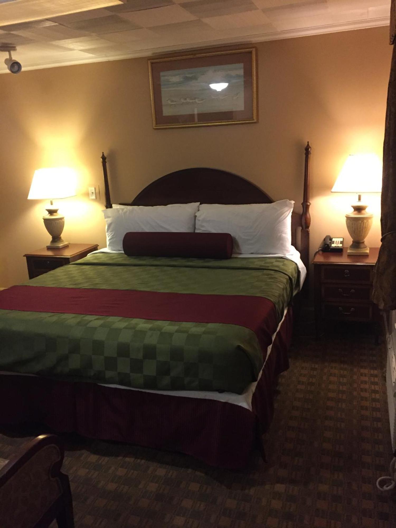 Americas Best Value Inn Chincoteague Bagian luar foto